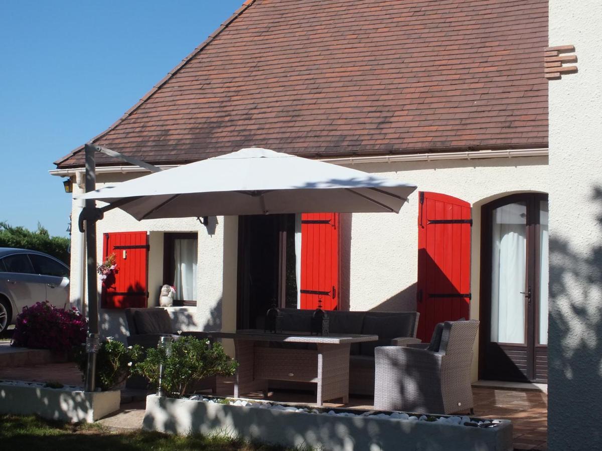 Country B&B Saint-Pierre-d'Eyraud Exterior photo